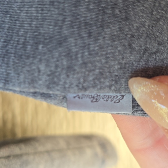 Eddie Bauer Gray Heather V-neck Long Sleeve T-shirt Medium M - Picture 7 of 9